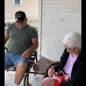 Meet your Posher, Logan